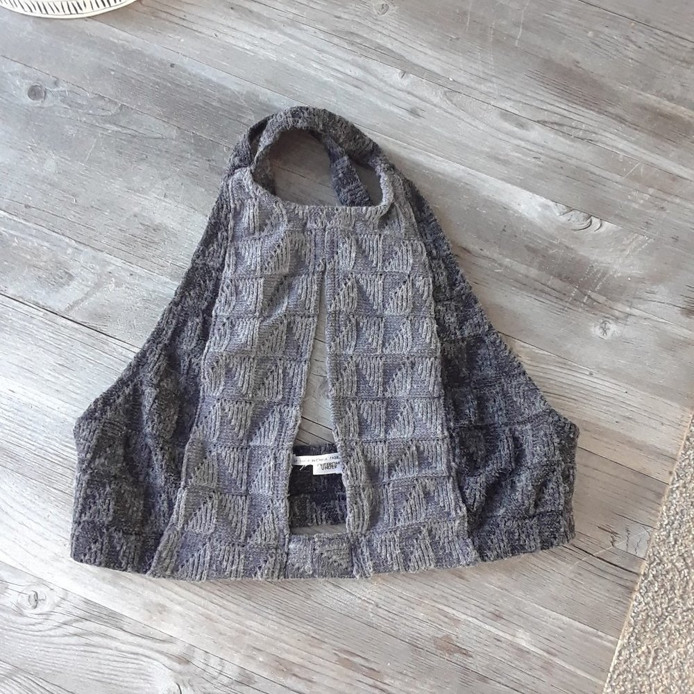 Knitted Halter